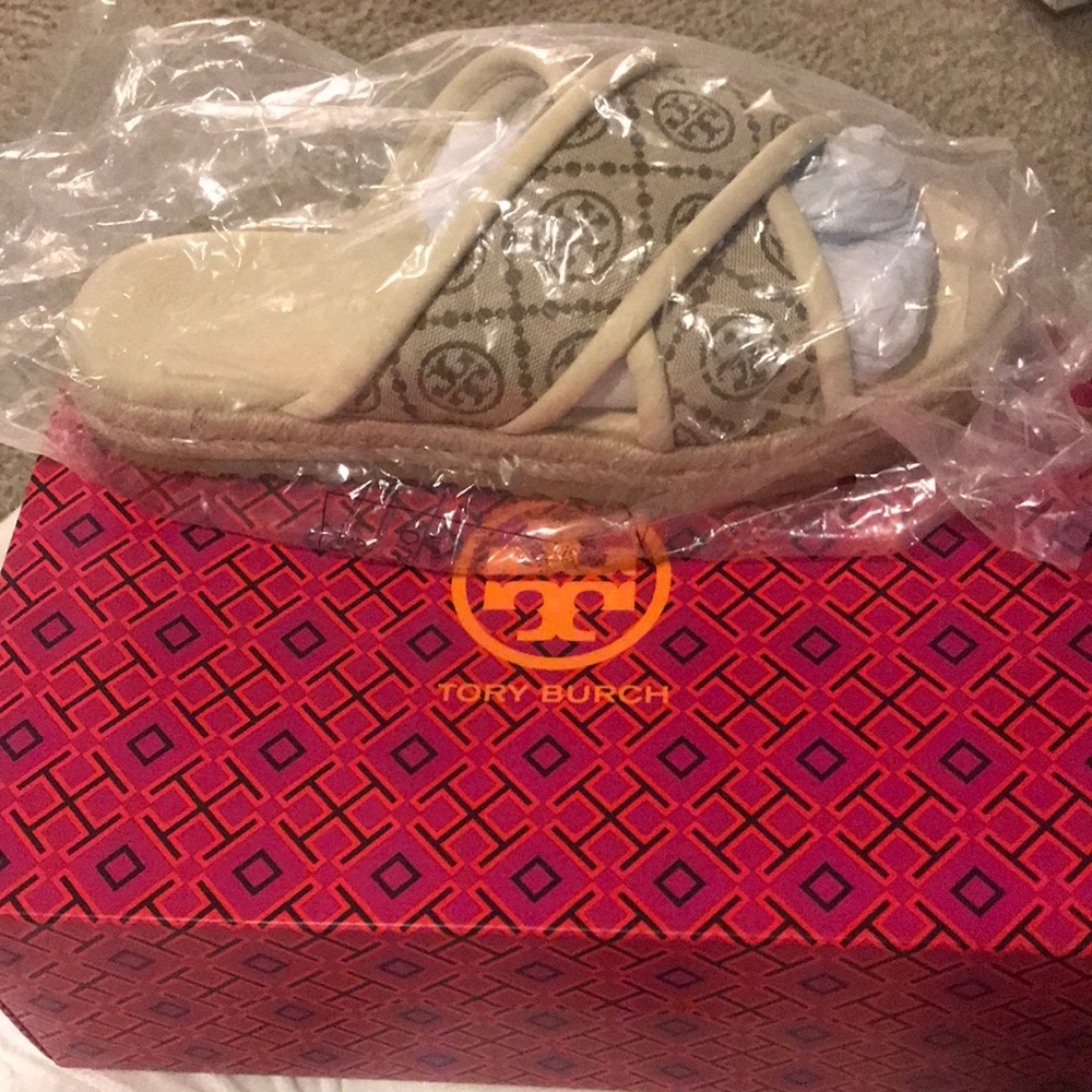 T MONOGRAM CROSS ESPADRILLE SLIDES